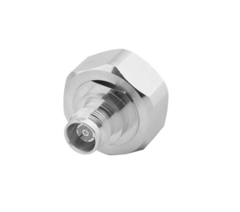 Low PIM DIN Male to 2.2-5 Female Adapter